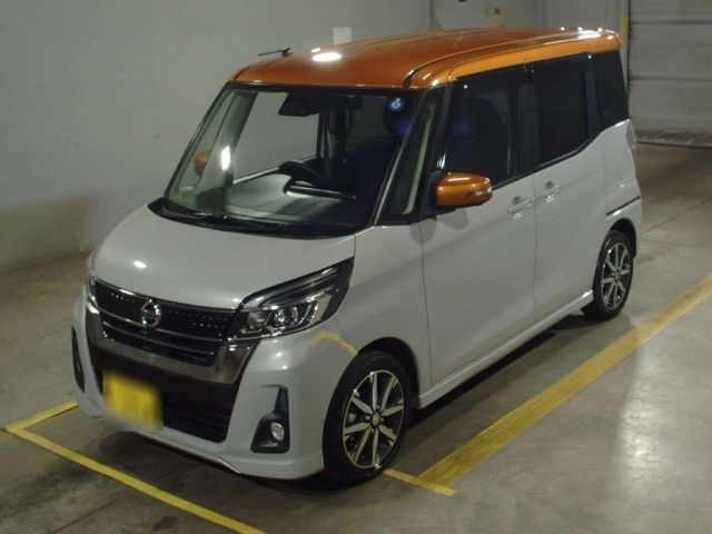 3043 Nissan Dayz roox B21A 2017 г. (TAA Hokkaido)